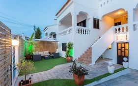 Safari Beach Guest House